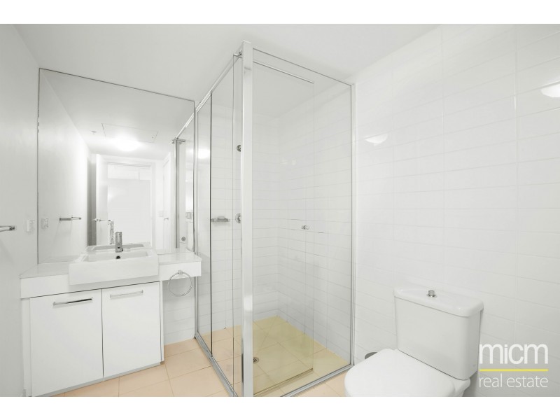 603/100 Harbour Esplanade, Docklands VIC 3008