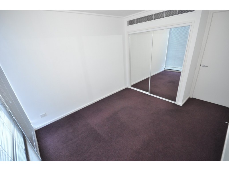 REF 23854/183 City Road, Southbank VIC 3006