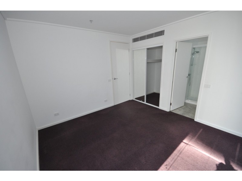 REF 23854/183 City Road, Southbank VIC 3006