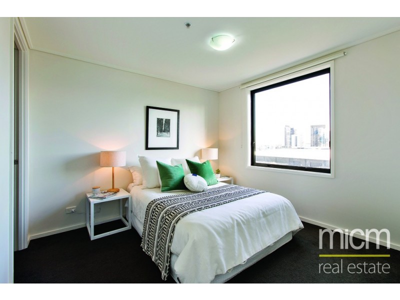 92/99 Whiteman Street, Southbank VIC 3006