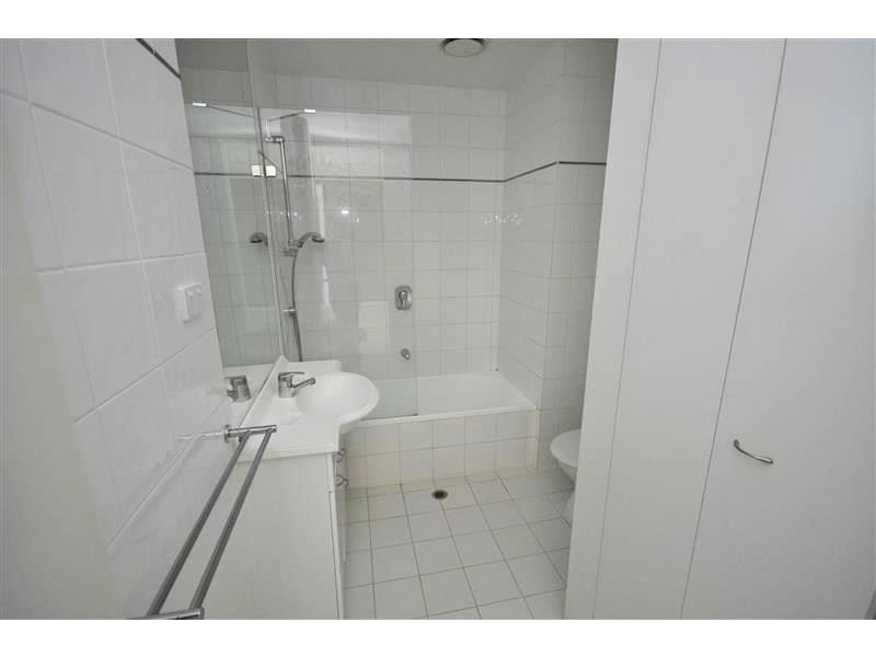 REF 23862/69 Dorcas Street, South Melbourne VIC 3205