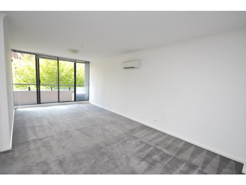 REF 23865/148 Wells Street, South Melbourne VIC 3205