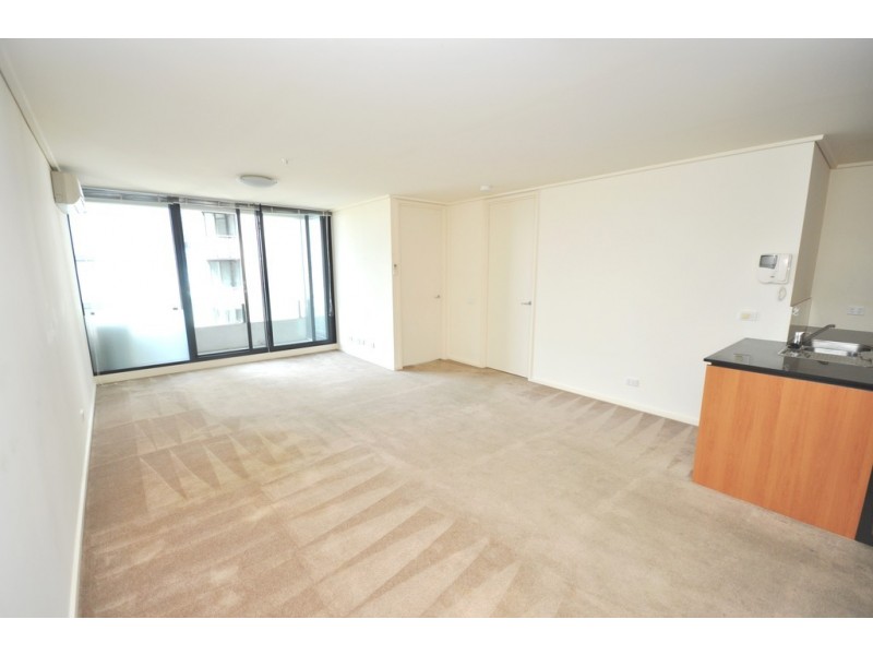 REF 23866/163 City Road, Southbank VIC 3006