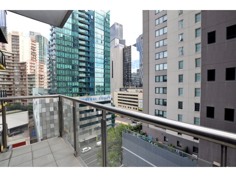 REF 23871/173 City Road, Southbank VIC 3006