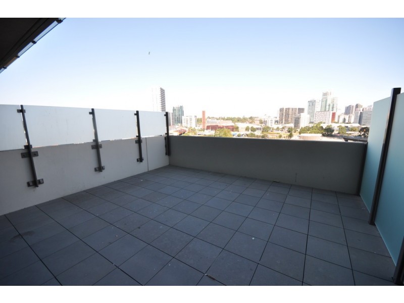 REF 23881/118 Kavanagh Street, Southbank VIC 3006
