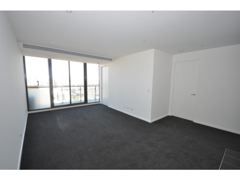 REF 23882/118 Kavanagh Street, Southbank VIC 3006