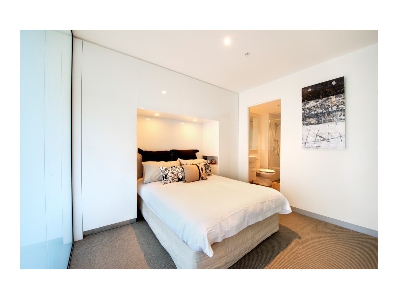 REF 23894/53 Batman Street, West Melbourne VIC 3003