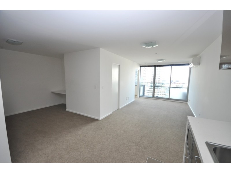 REF 23895/241 City Road, Southbank VIC 3006