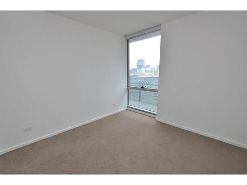 REF 23907/241 City Road, Southbank VIC 3006