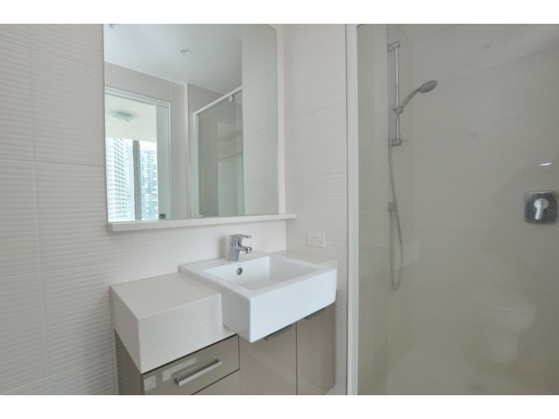 REF 23907/241 City Road, Southbank VIC 3006