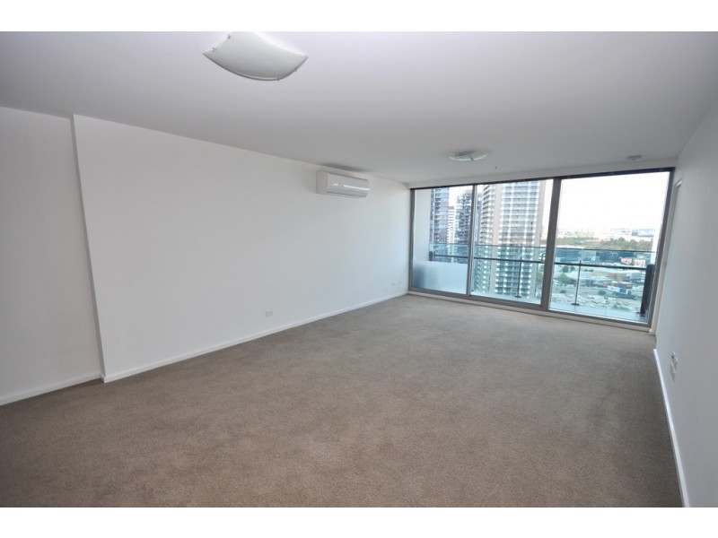REF 23909/241 City Road, Southbank VIC 3006