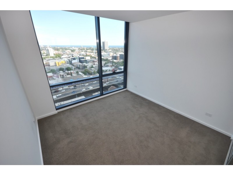 REF 23909/241 City Road, Southbank VIC 3006