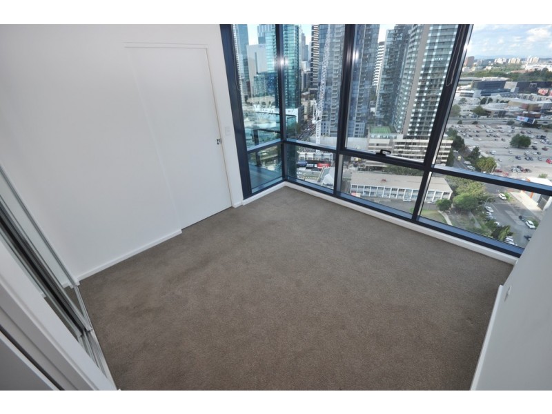 REF 23909/241 City Road, Southbank VIC 3006