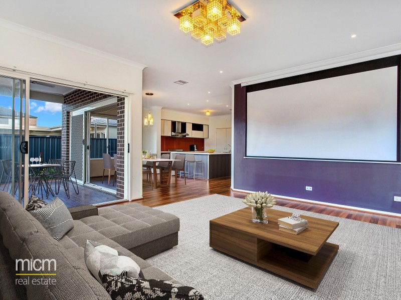 11 Florey Avenue, Point Cook VIC 3030