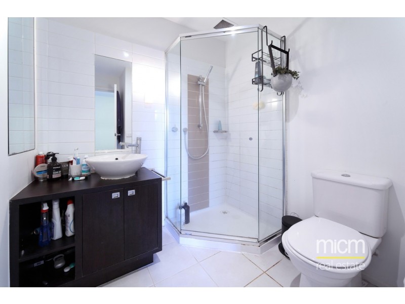 110/86 Altona Street, Kensington VIC 3031