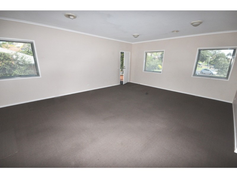 REF 23914/19 Vaughan Crescent, Kew VIC 3101