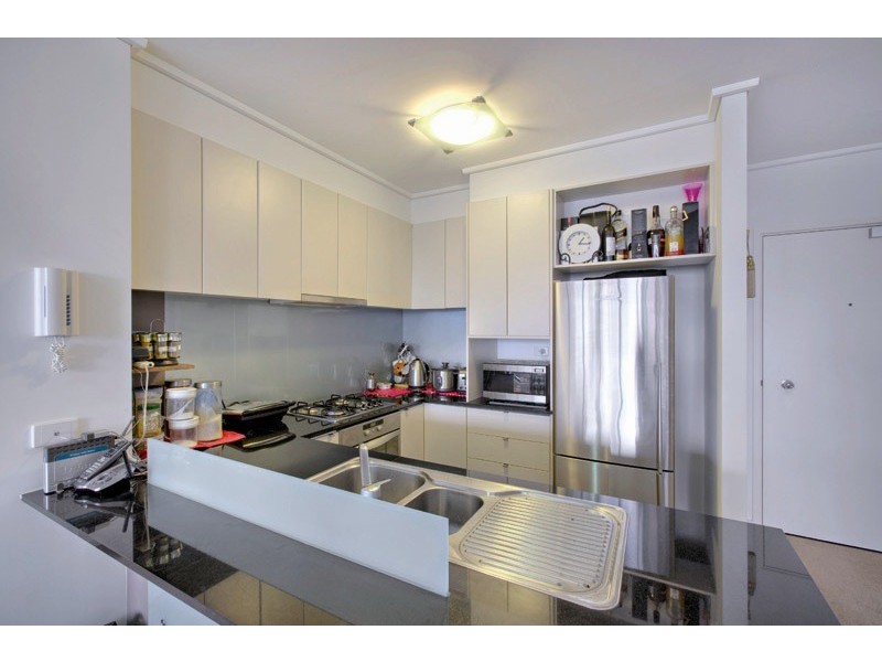 REF 23923/183 City Road, Southbank VIC 3006