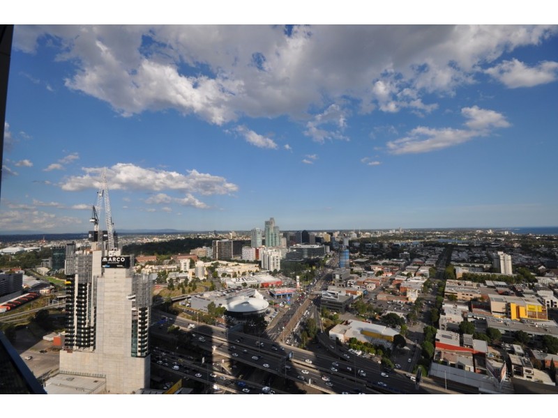 REF 23924/241 City Road, Southbank VIC 3006