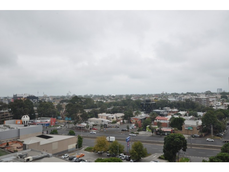 REF 23931/38 Bank Street, South Melbourne VIC 3205