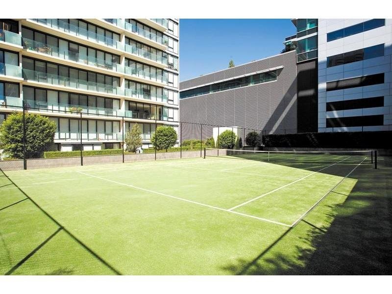 REF 23931/38 Bank Street, South Melbourne VIC 3205