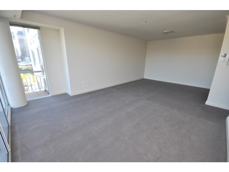 REF 23937/8 Wells Street, Southbank VIC 3006