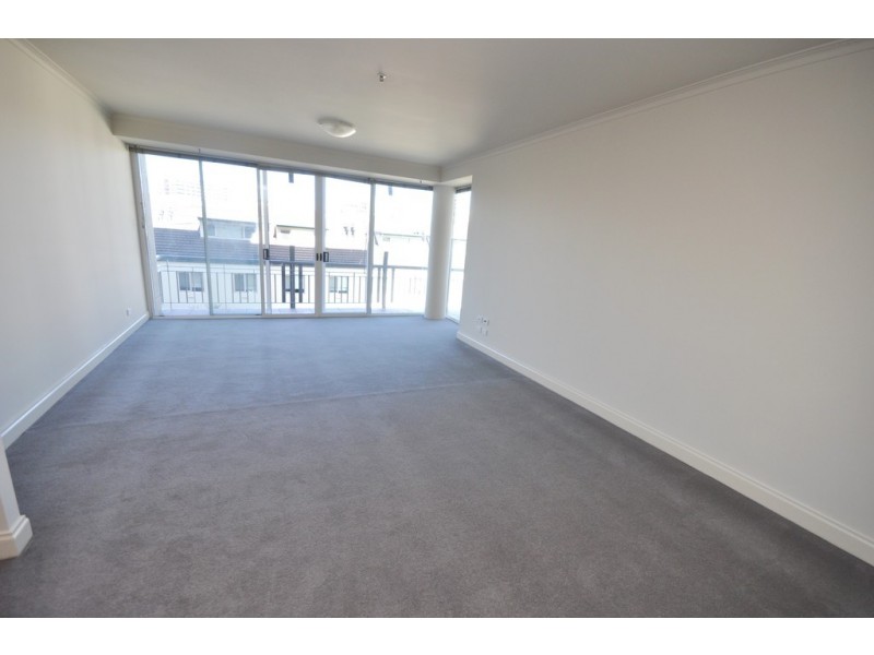 REF 23937/8 Wells Street, Southbank VIC 3006