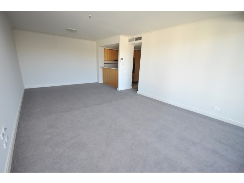 REF 23937/8 Wells Street, Southbank VIC 3006