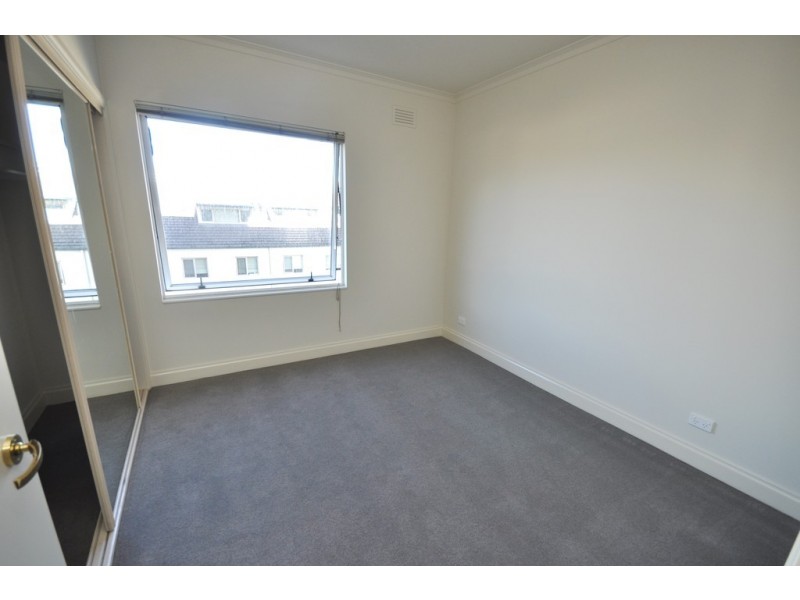 REF 23937/8 Wells Street, Southbank VIC 3006