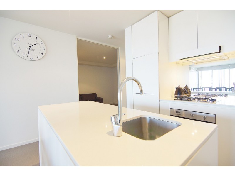 1003/8 McCrae Street, Docklands VIC 3008