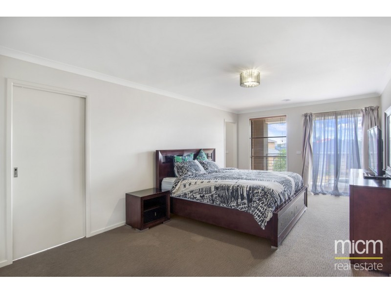 4 Misqa Avenue, Point Cook VIC 3030