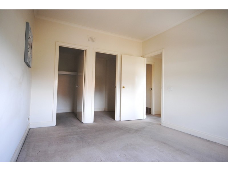 REF 23940/283 Spring Street, Melbourne VIC 3000