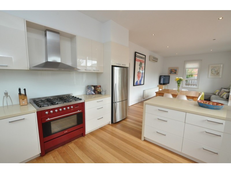 9 Banool Avenue, Kew VIC 3101