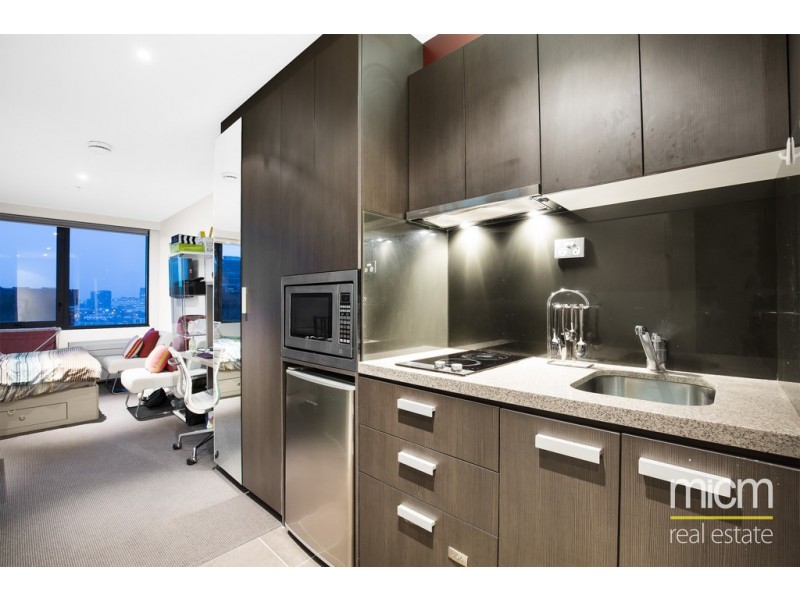 1206/181 A’Beckett Street, Melbourne VIC 3000