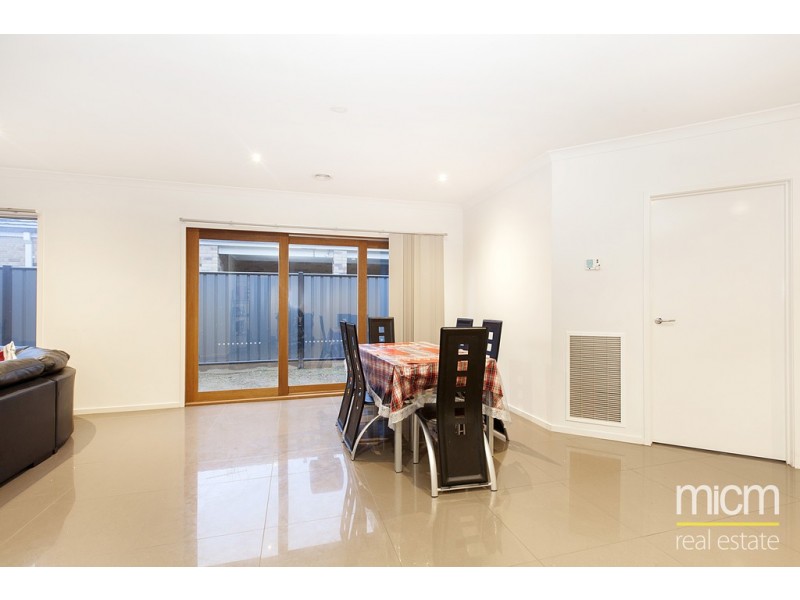 9 Wattle Tree Drive, Point Cook VIC 3030