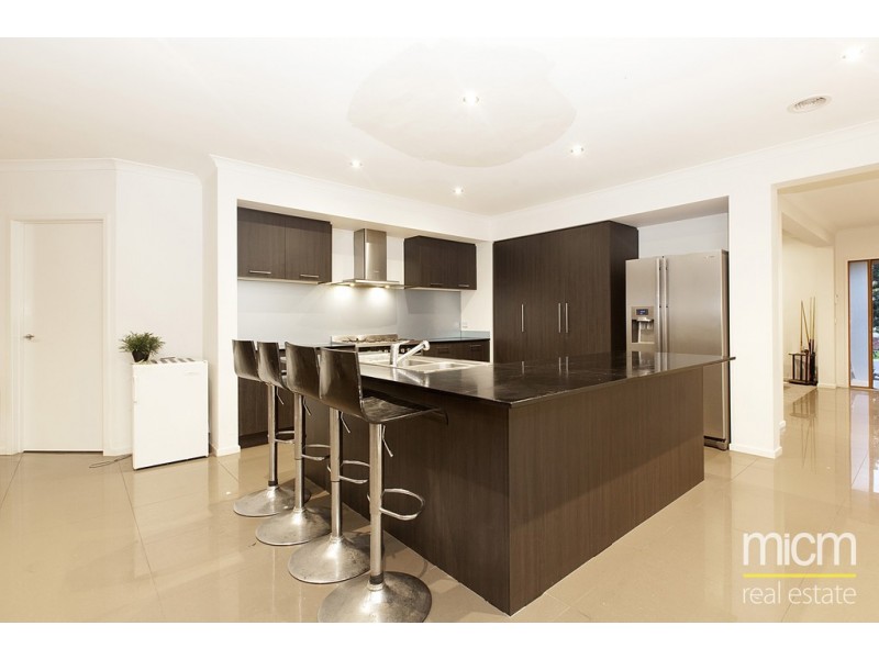 9 Wattle Tree Drive, Point Cook VIC 3030