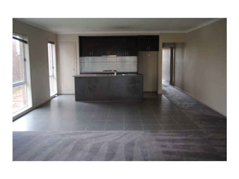 242 Boardwalk Boulevard, Point Cook VIC 3030