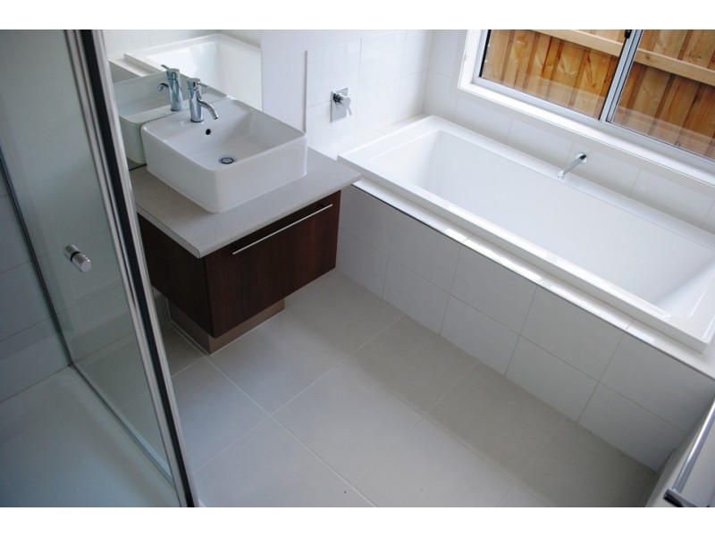 8 Fontana Avenue, Point Cook VIC 3030