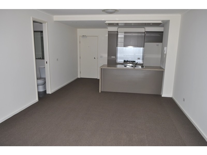 REF 24002/180 City Road, Southbank VIC 3006