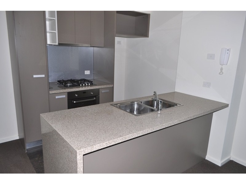 REF 24002/180 City Road, Southbank VIC 3006