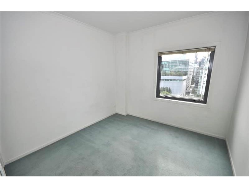 REF 24003/88 Park Street, South Melbourne VIC 3205