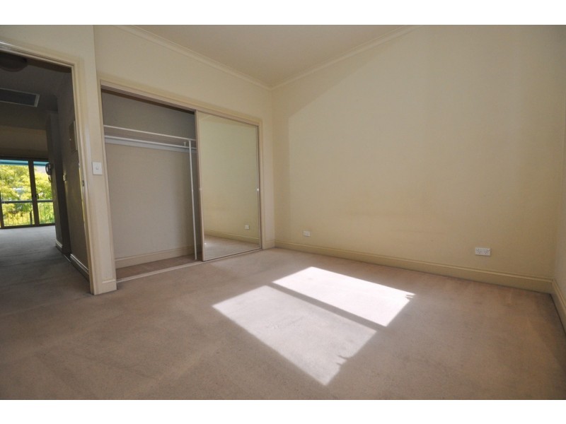 REF 24005/38 Wells Street, Southbank VIC 3006