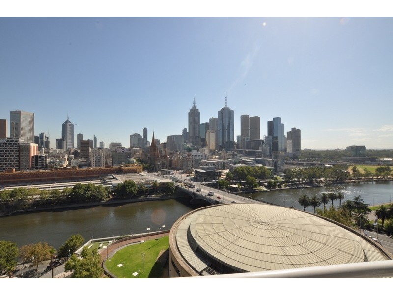 REF 24006/28 Southgate Avenue, Southbank VIC 3006