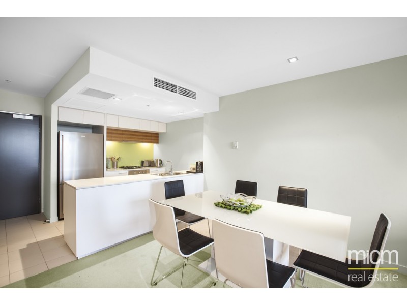 509/100 Harbour Esplanade, Docklands VIC 3008