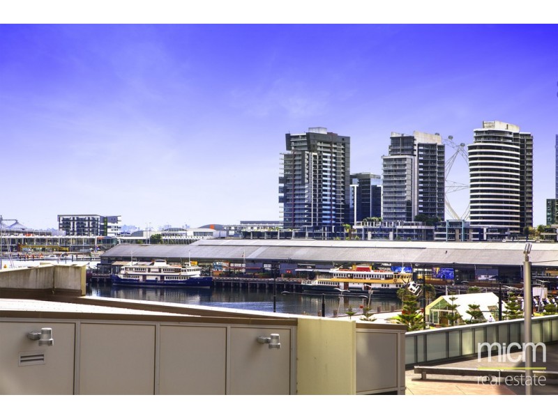 509/100 Harbour Esplanade, Docklands VIC 3008