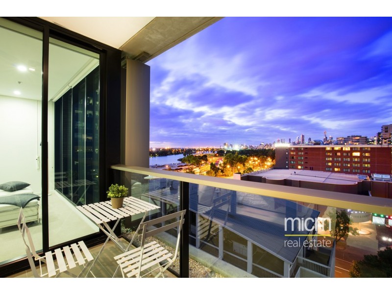 915/70 Queens Road, Melbourne VIC 3004