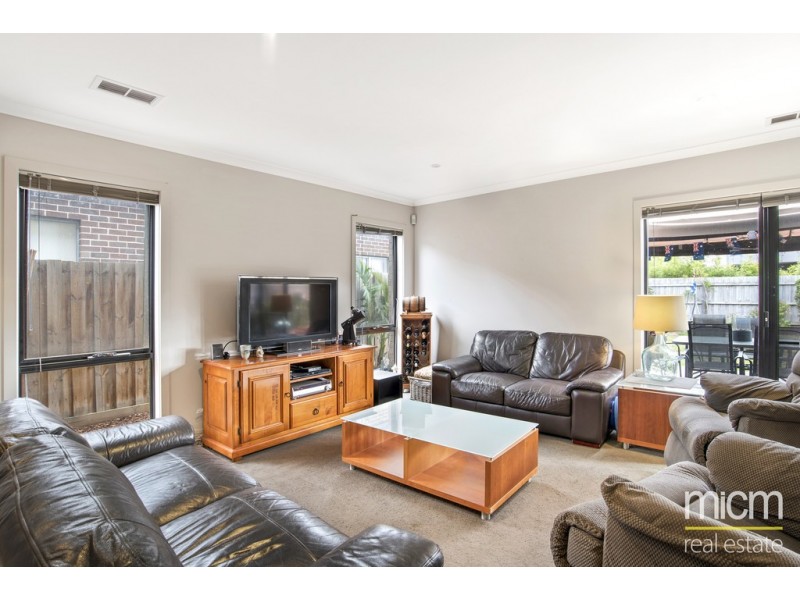 14 Essence Lane, Point Cook VIC 3030