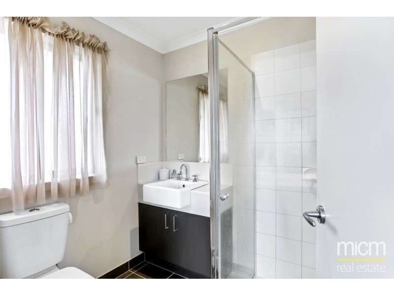 14 Essence Lane, Point Cook VIC 3030