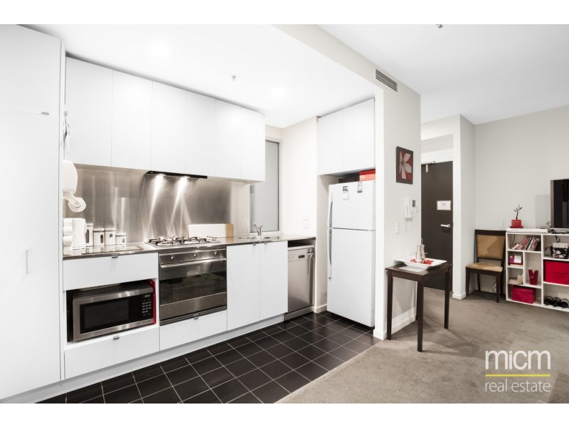 1906/620 Collins Street, Melbourne VIC 3000
