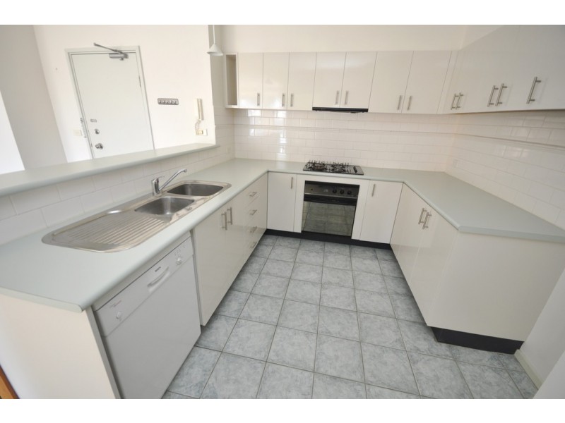REF 24020/102 Wells Street, Southbank VIC 3006