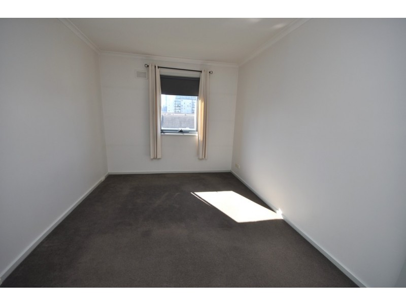 REF 24020/102 Wells Street, Southbank VIC 3006